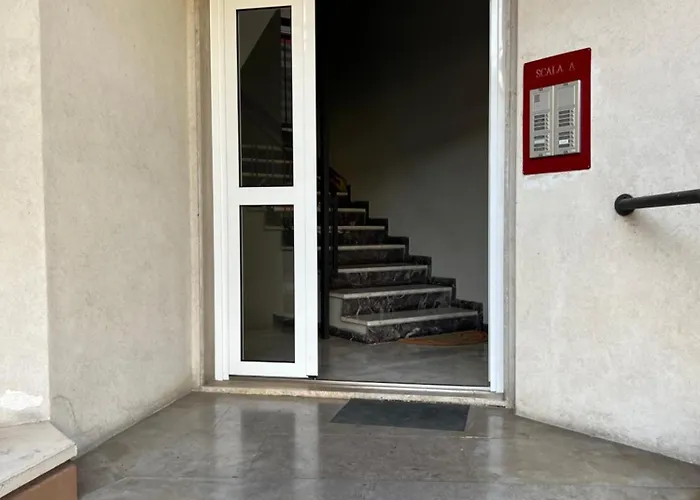 Citta Giardino Parking Apartment *